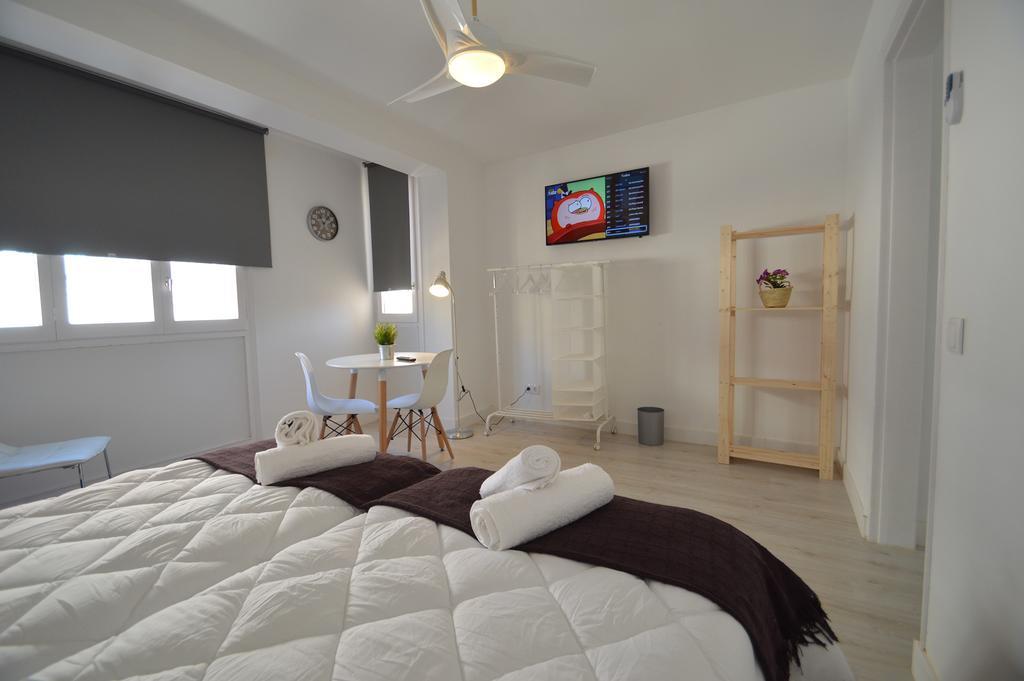 Tarragona Suites Marquesa Exteriör bild