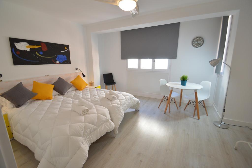 Tarragona Suites Marquesa Exteriör bild